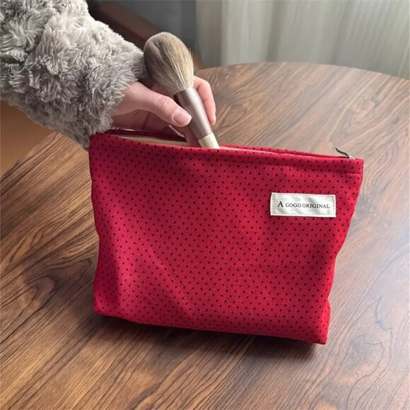 Cosmetic Bag - Picture 3 of 4